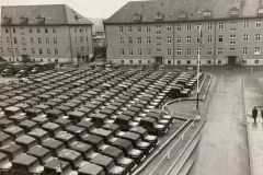 Atelier de recoditionnement à Esslingen en Allemagne sous commandement du 51st Ordnance Group