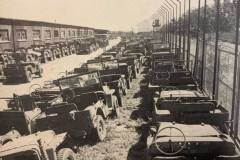 Atelier de recoditionnement à Esslingen en Allemagne sous commandement du 51st Ordnance Group