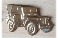 Pins jeep
