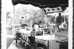 Carrousel-de-Jeep-a-Pedales