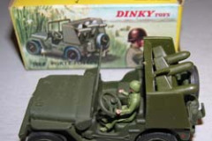 La jeep  de marque Dinky Toys