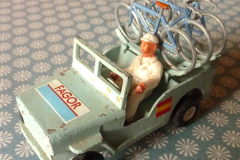 Jeep-Salza
