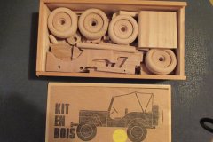 La jeep en bois