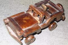 La jeep en bois