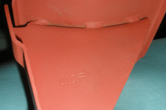 Console (sous roue de secours)