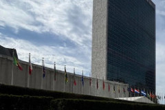 UN
