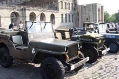 Jeep Vincennes en Anciennes