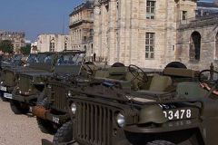 Jeep Vincennes en Anciennes