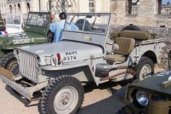 Jeep Vincennes en Anciennes