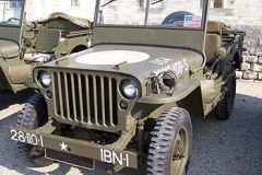Jeep Vincennes en Anciennes