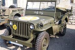 Jeep Vincennes en Anciennes